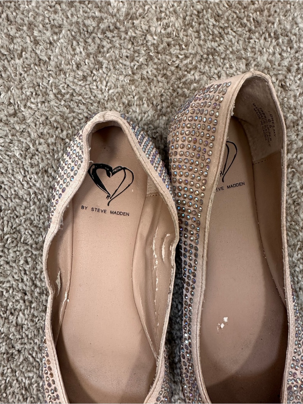 Steve Madden Blush Nude Crystal-Studded Women's Flats - Picture 2 of 2